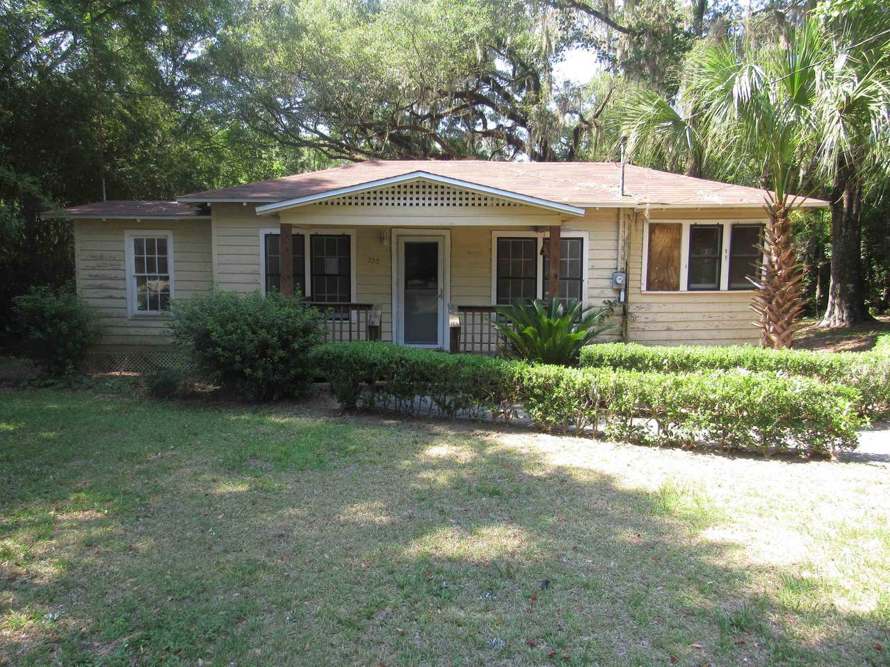 355 Bowman Street - Photo 1