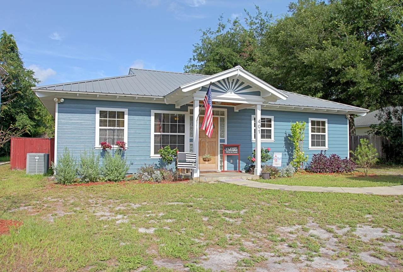 401 12th - Photo 1