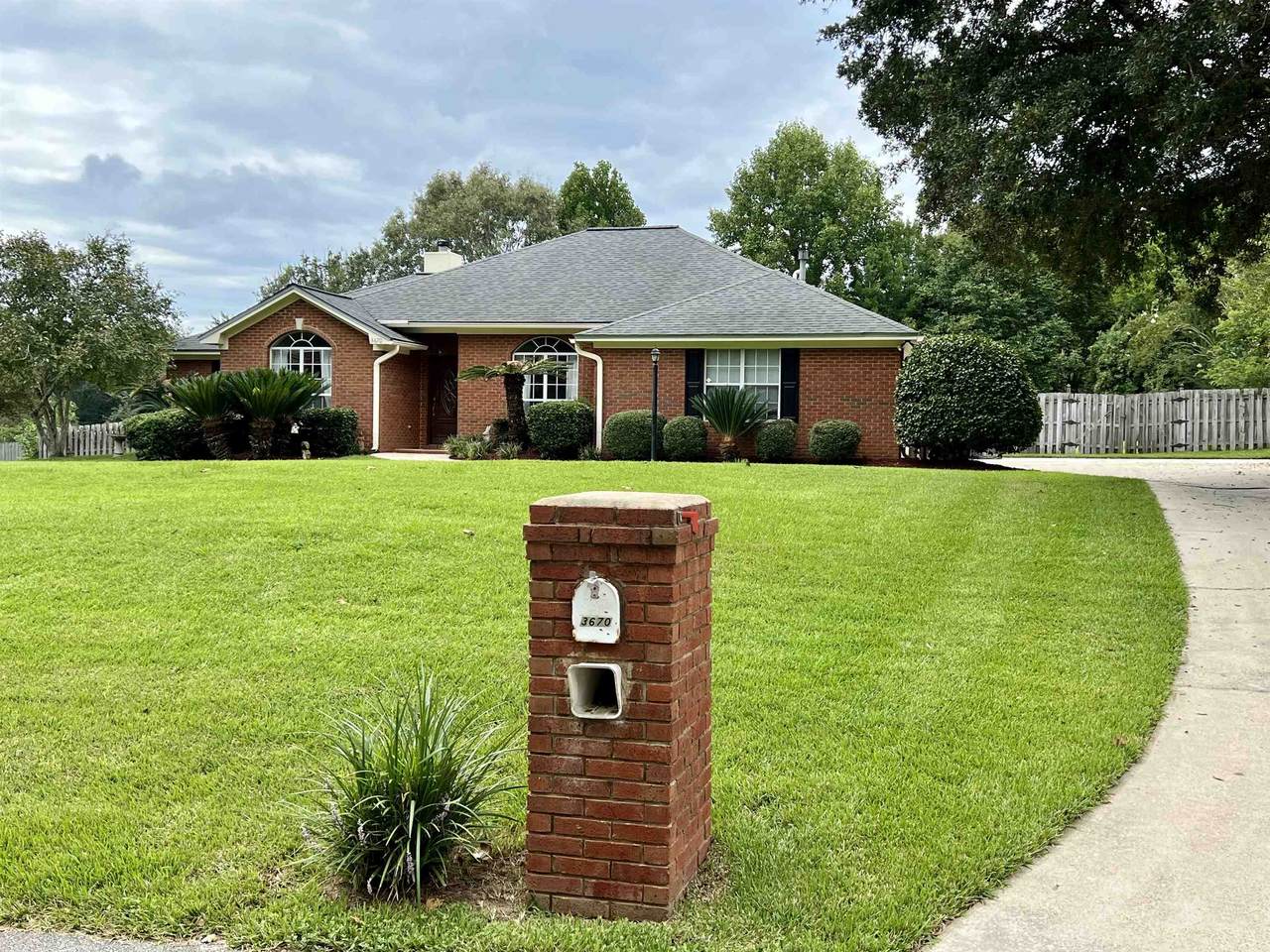 3670 Letitia Ln - Photo 1