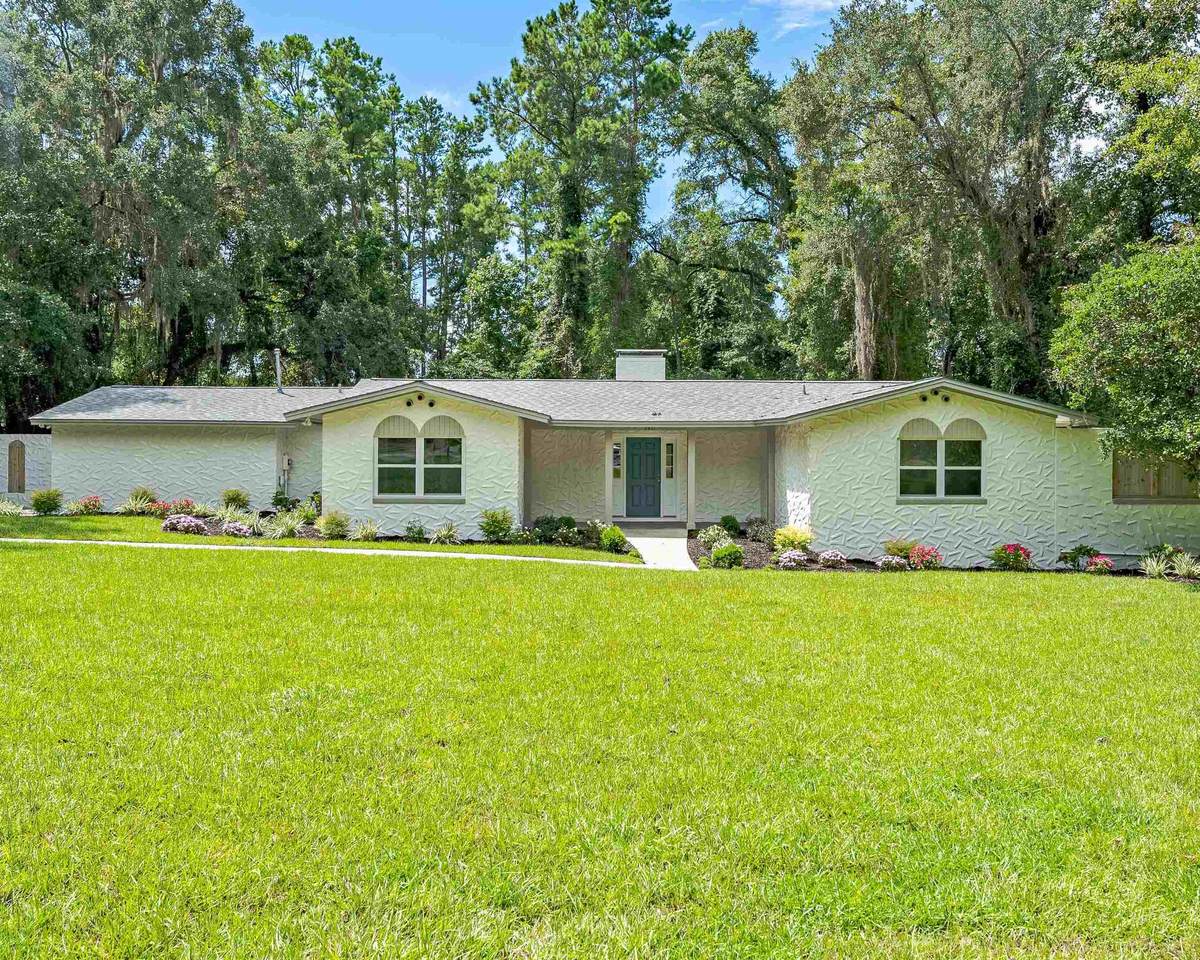 2421 Limerick Drive - Photo 1