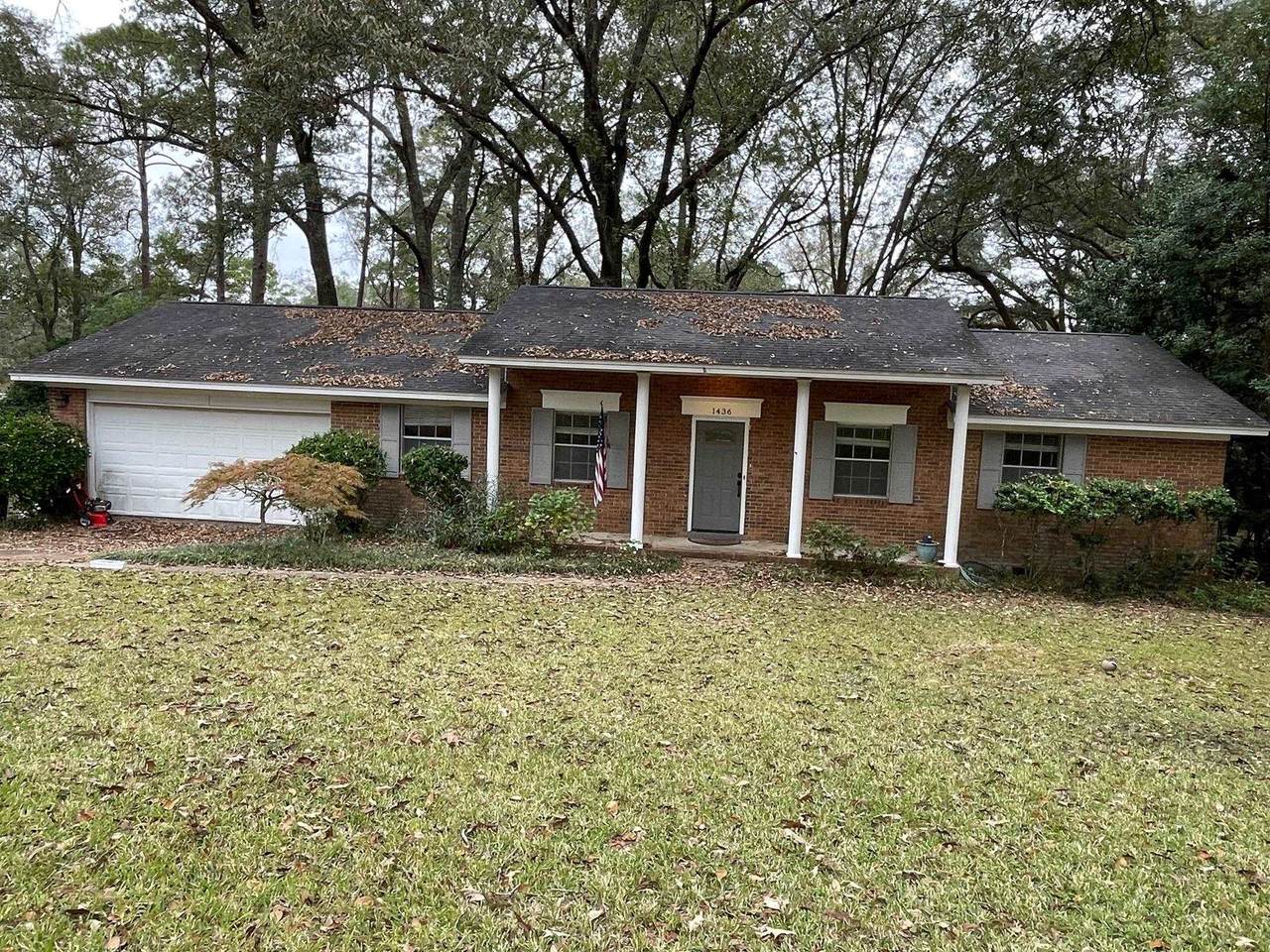 1436 Old Field Dr - Photo 1