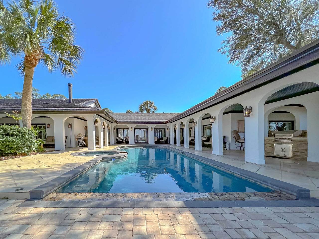 344 Moonlight Bay Drive - Photo 1