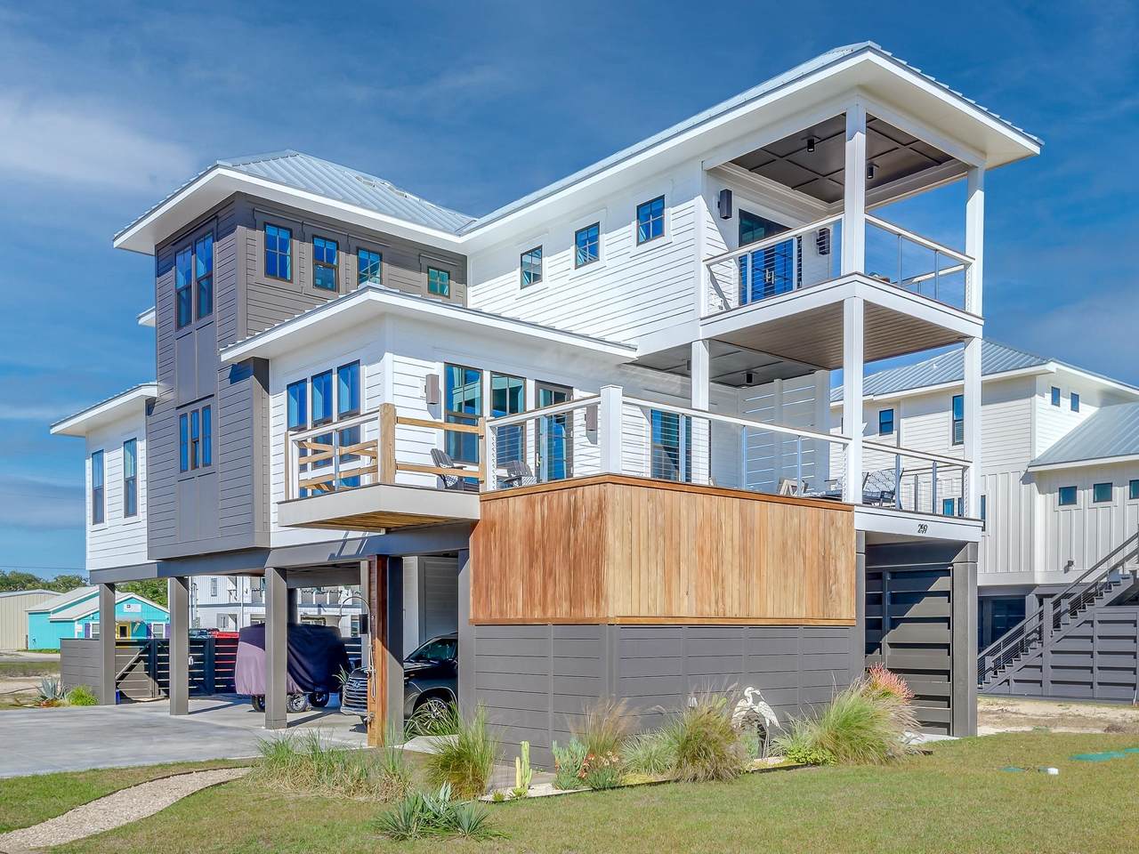 259 Gorrie Drive - Photo 1