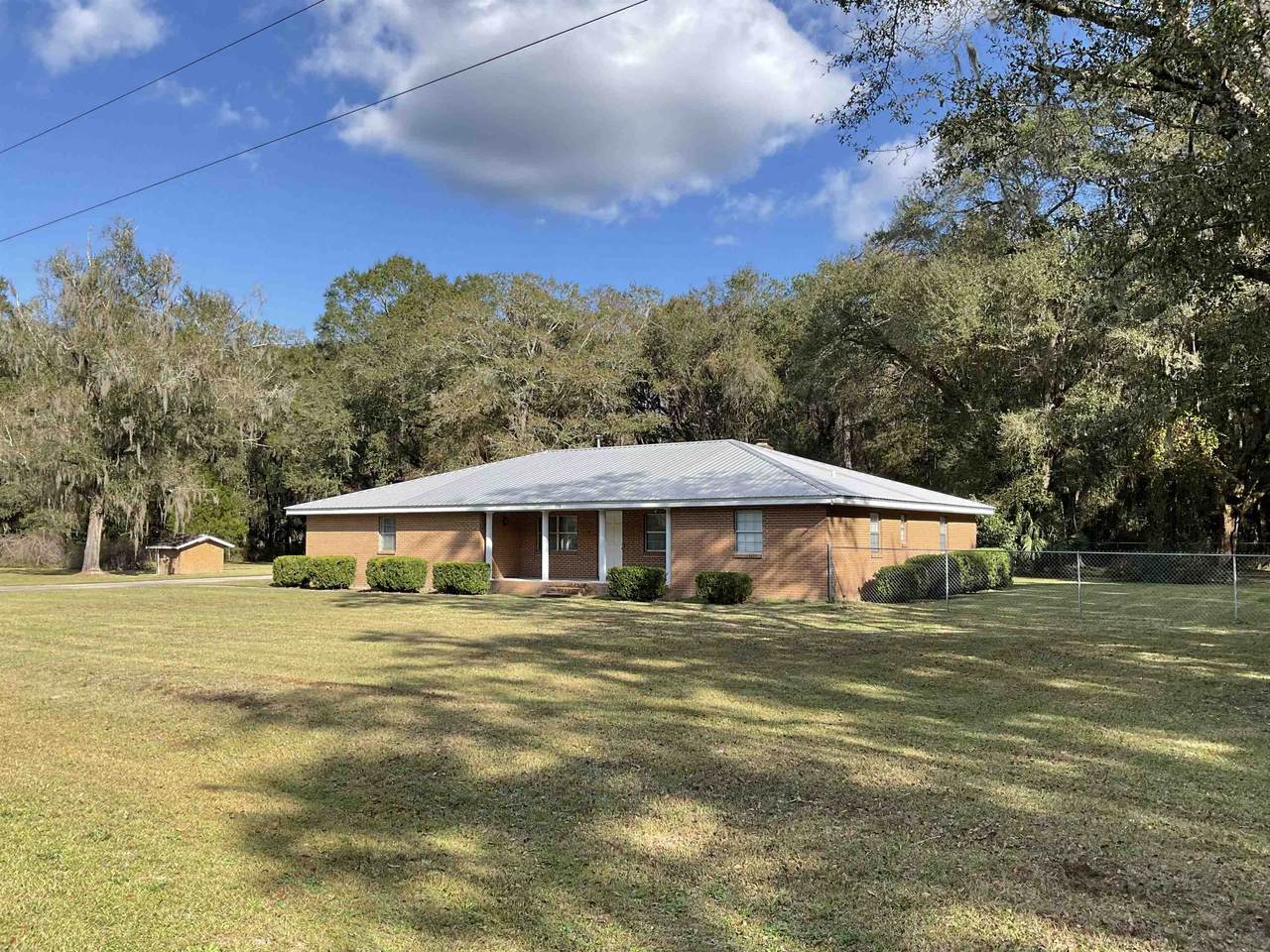 1900 Bet's Bend Road - Photo 1