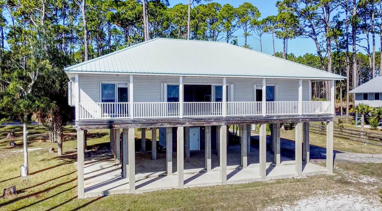 3004 Highway 98 - Photo 1