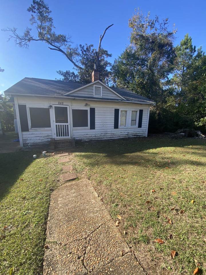 848 Bronough Street - Photo 1