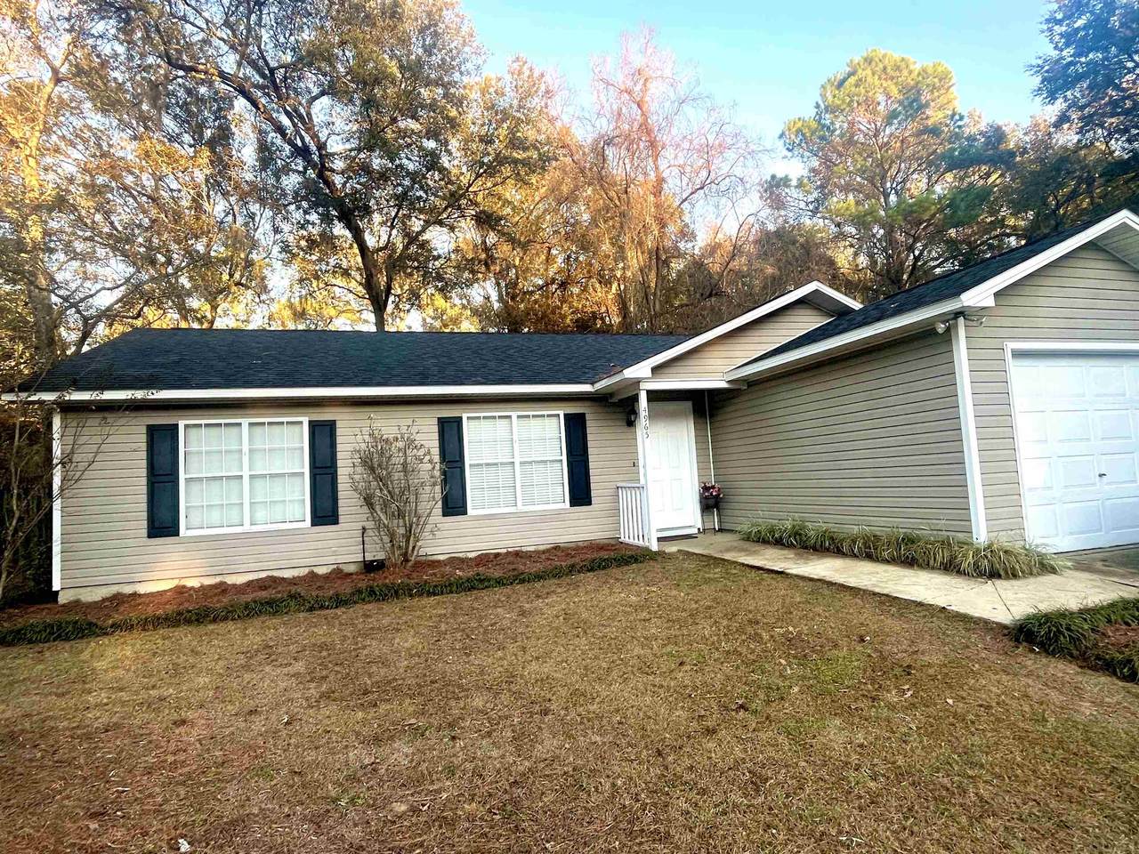 4965 Leah Lane - Photo 1