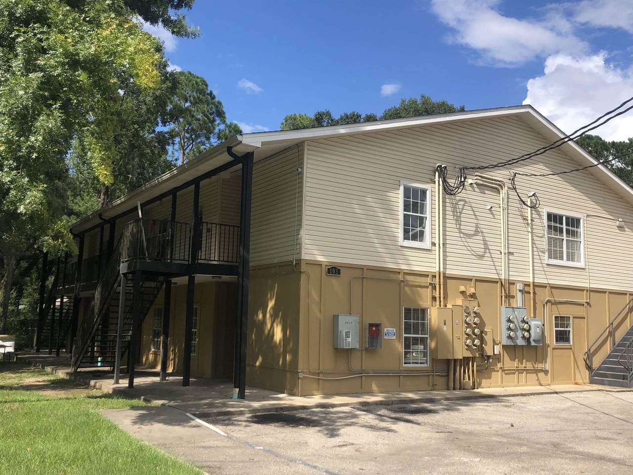 101 Cactus Street - Photo 1