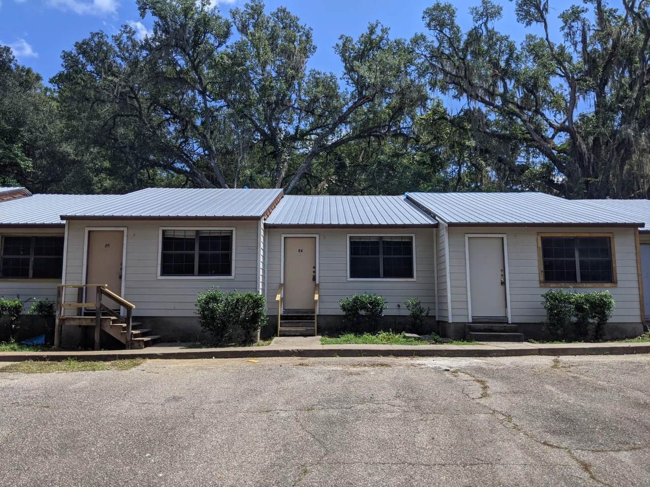 1539 Paul Russel Road - Photo 1