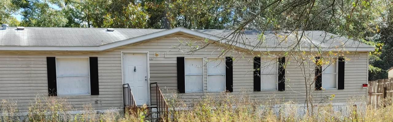 8207 Blackjack Road - Photo 1