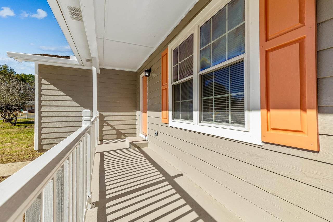 5004 Susannah Drive - Photo 1