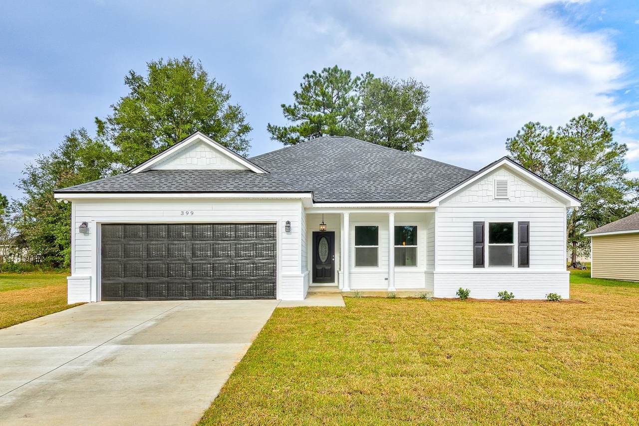 225 Sand Pine Circle - Photo 1
