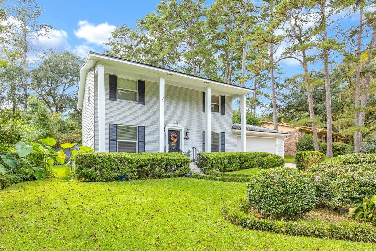 1509 Woodgate Way - Photo 1