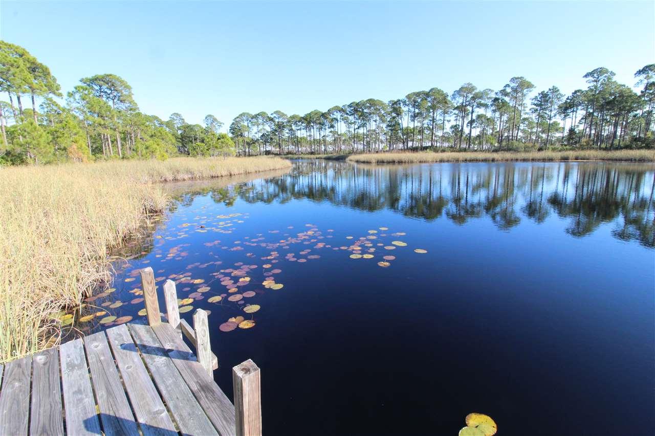 84 Fernway - Photo 1