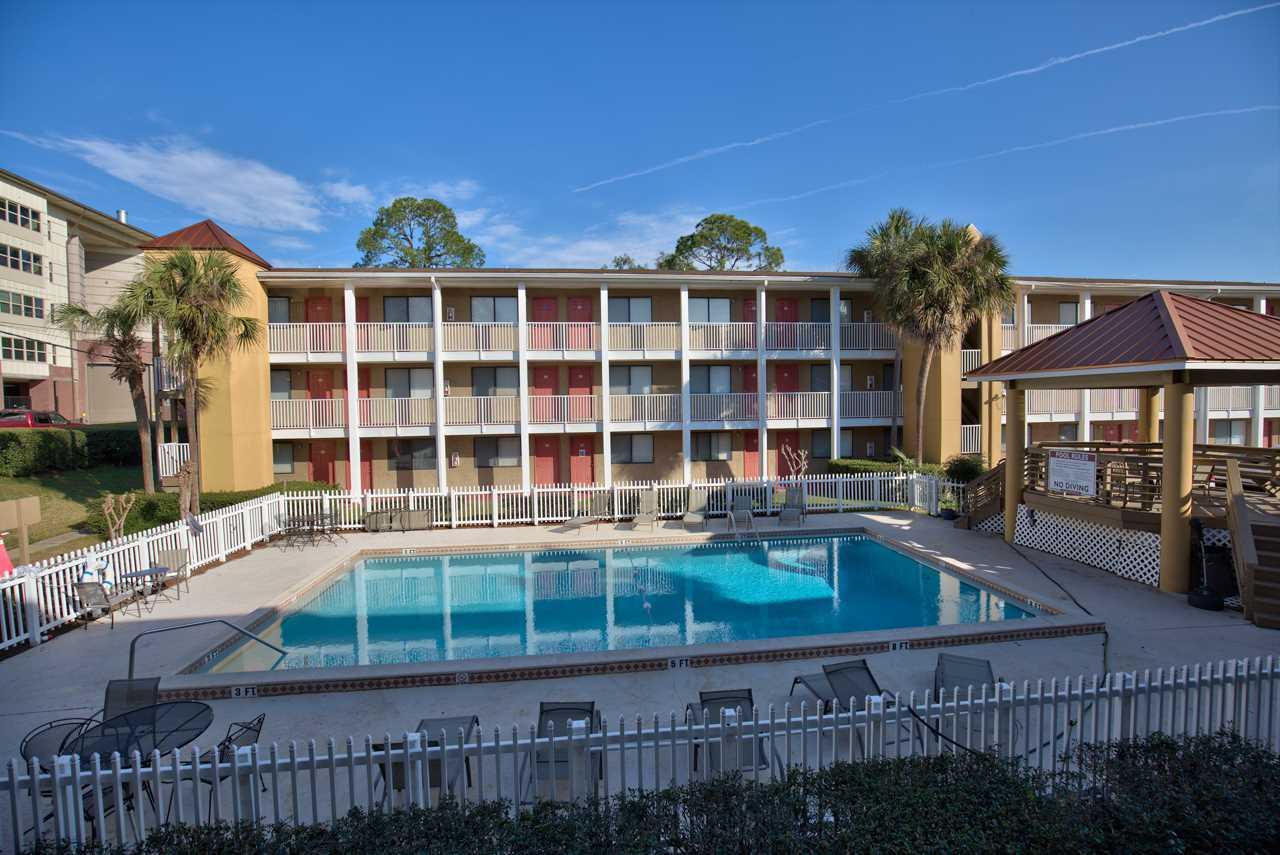 253 Hayden - Photo 1