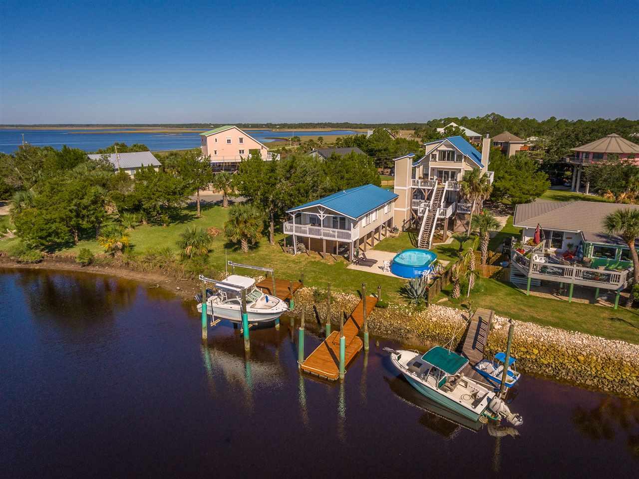 7 Gulf Breeze Ct - Photo 1