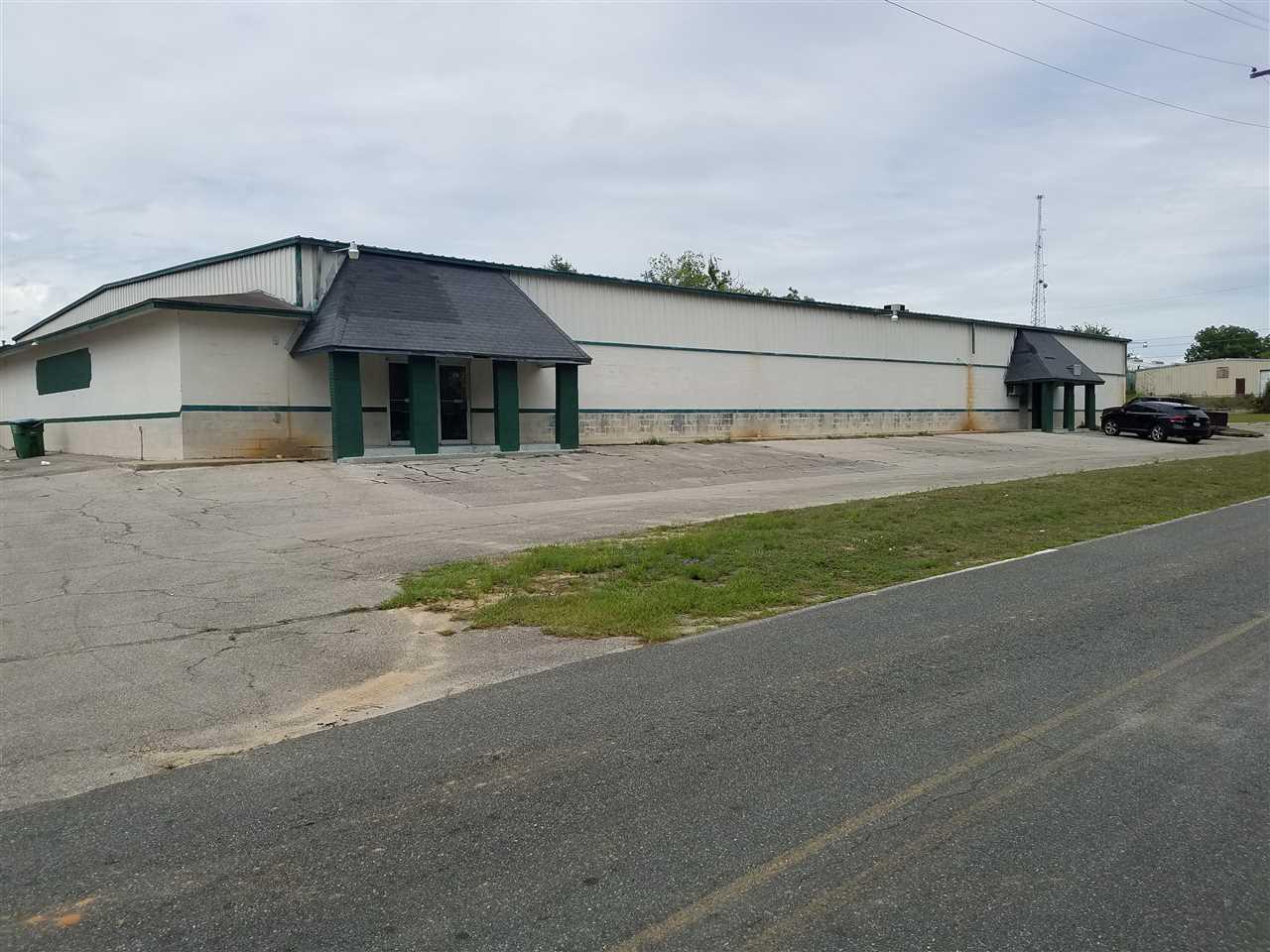 1840 Live Oak - Photo 1