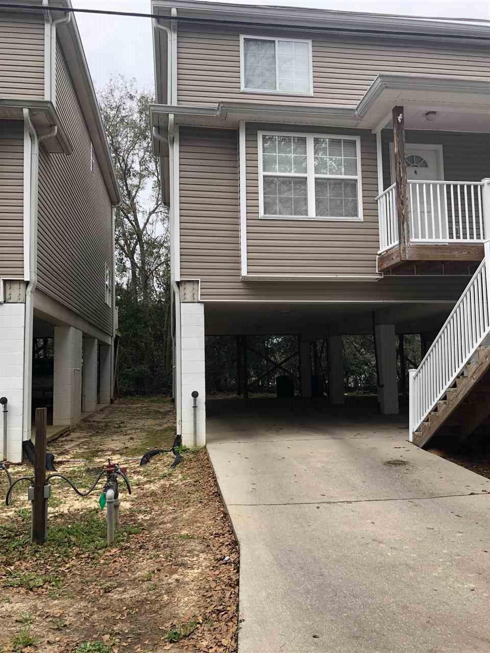 2401 Jackson Bluff # 4 - Photo 1