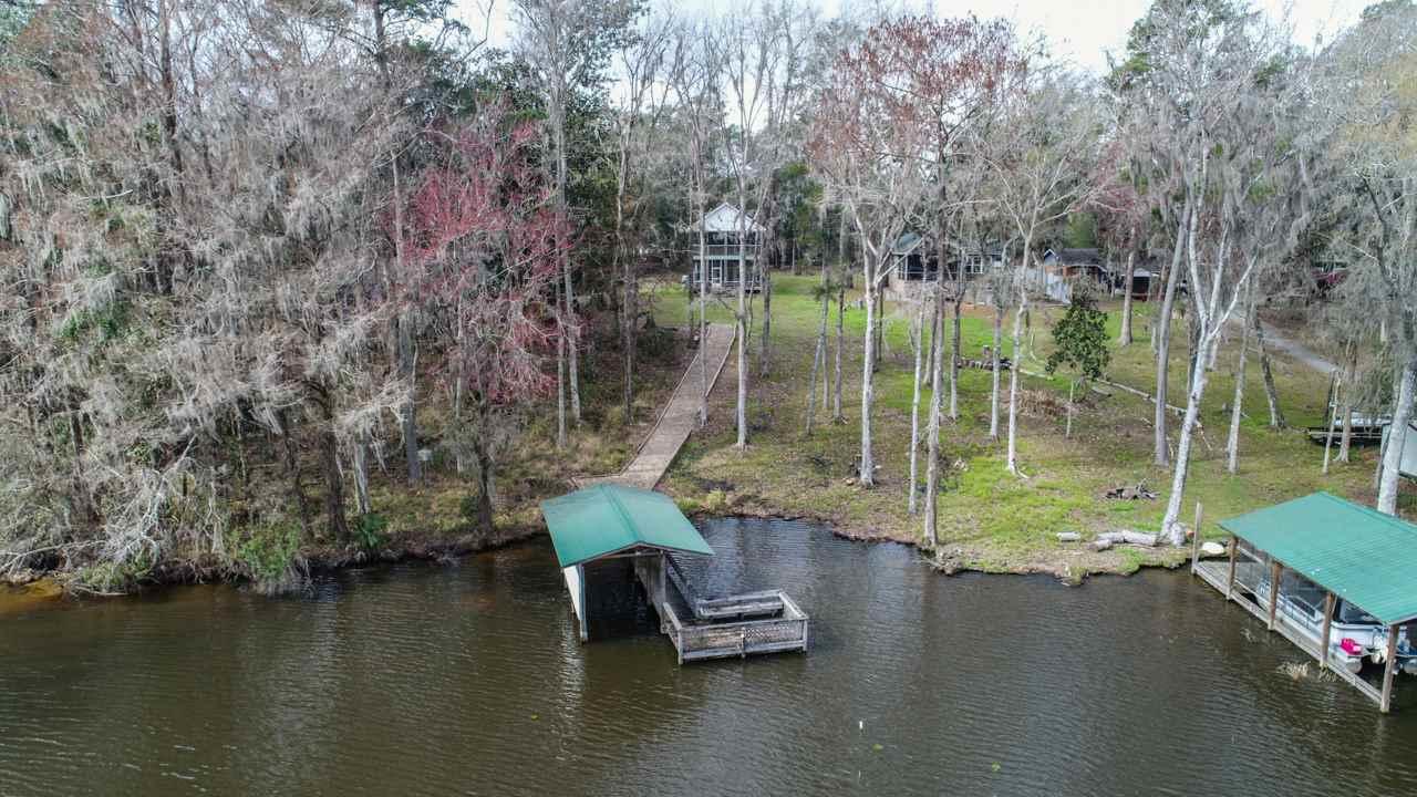 4041 Edgewater - Photo 1