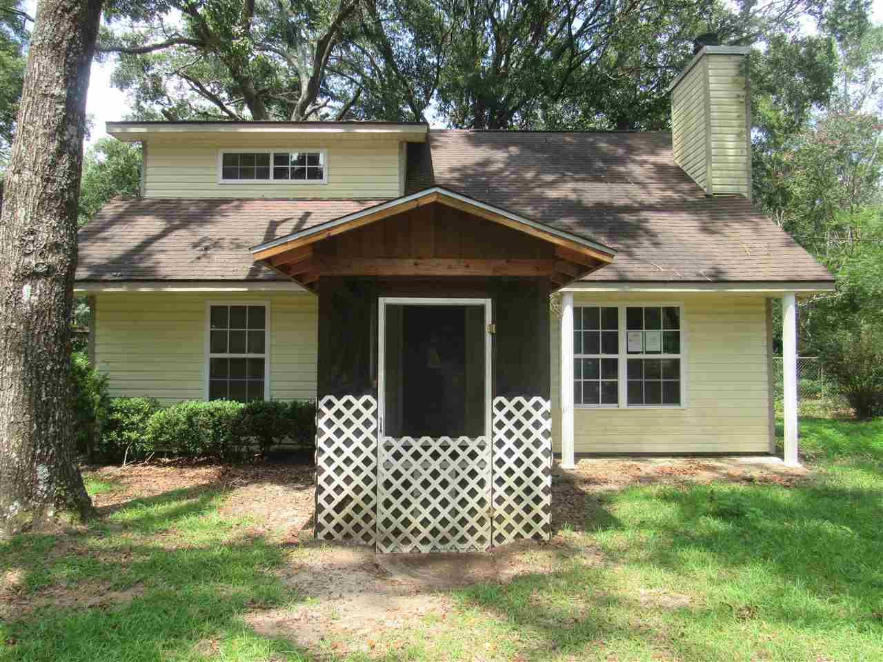 1264 Riverview - Photo 1