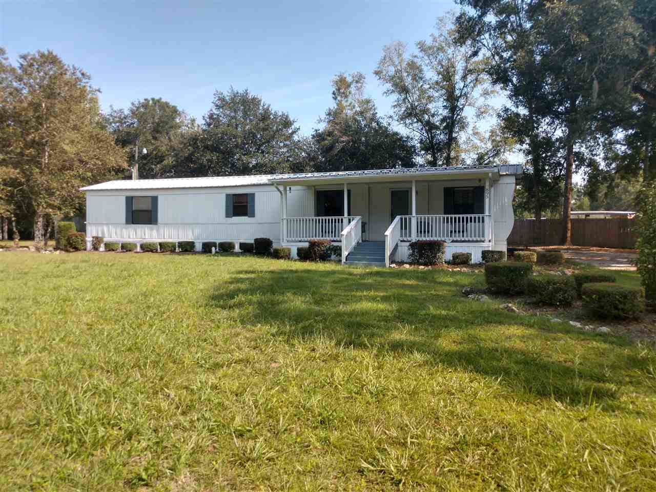895 Wonderwood St - Photo 1