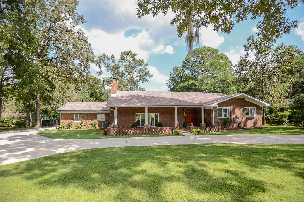 2608 Marston - Photo 1
