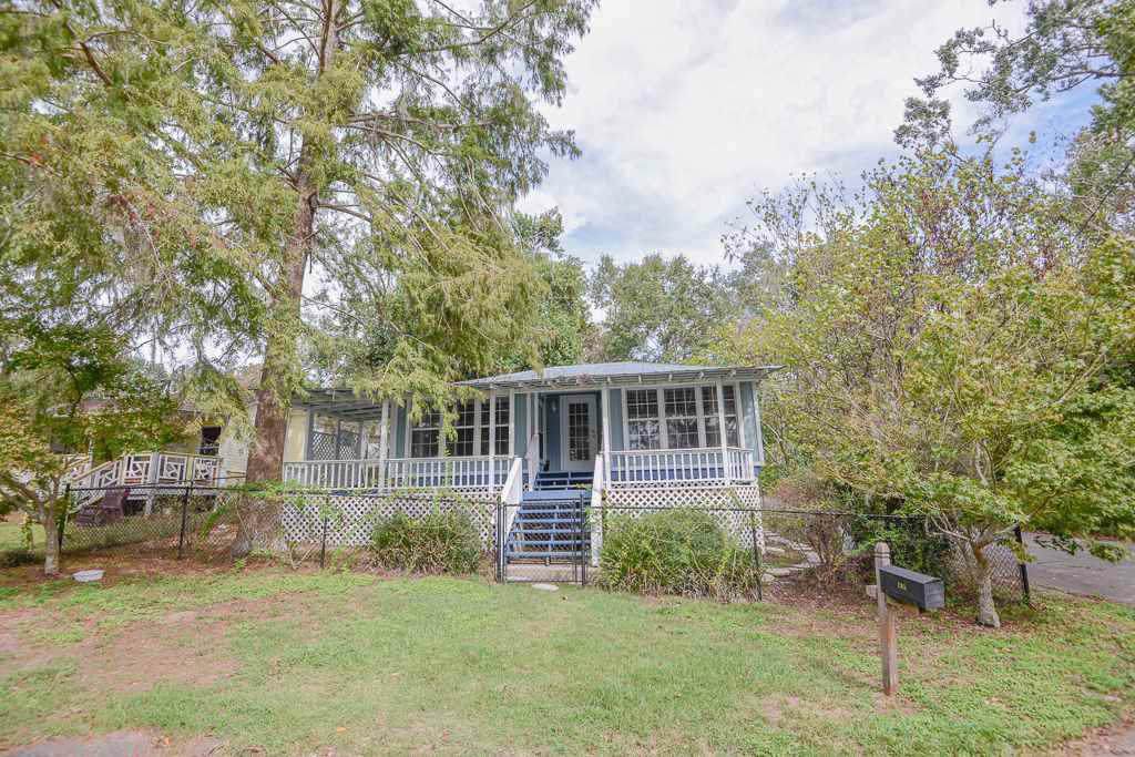 285 Ocklawaha Cir - Photo 1