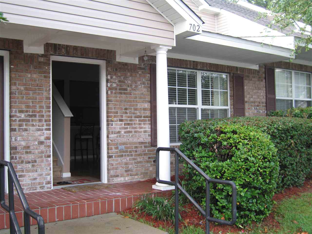 2738 Tharpe - Photo 1