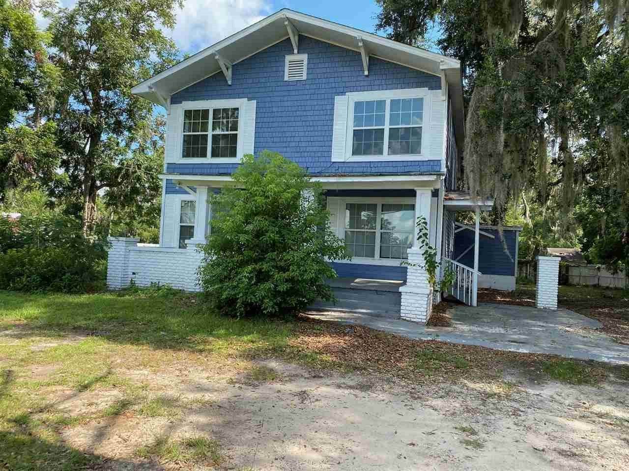 403 Crawford - Photo 1