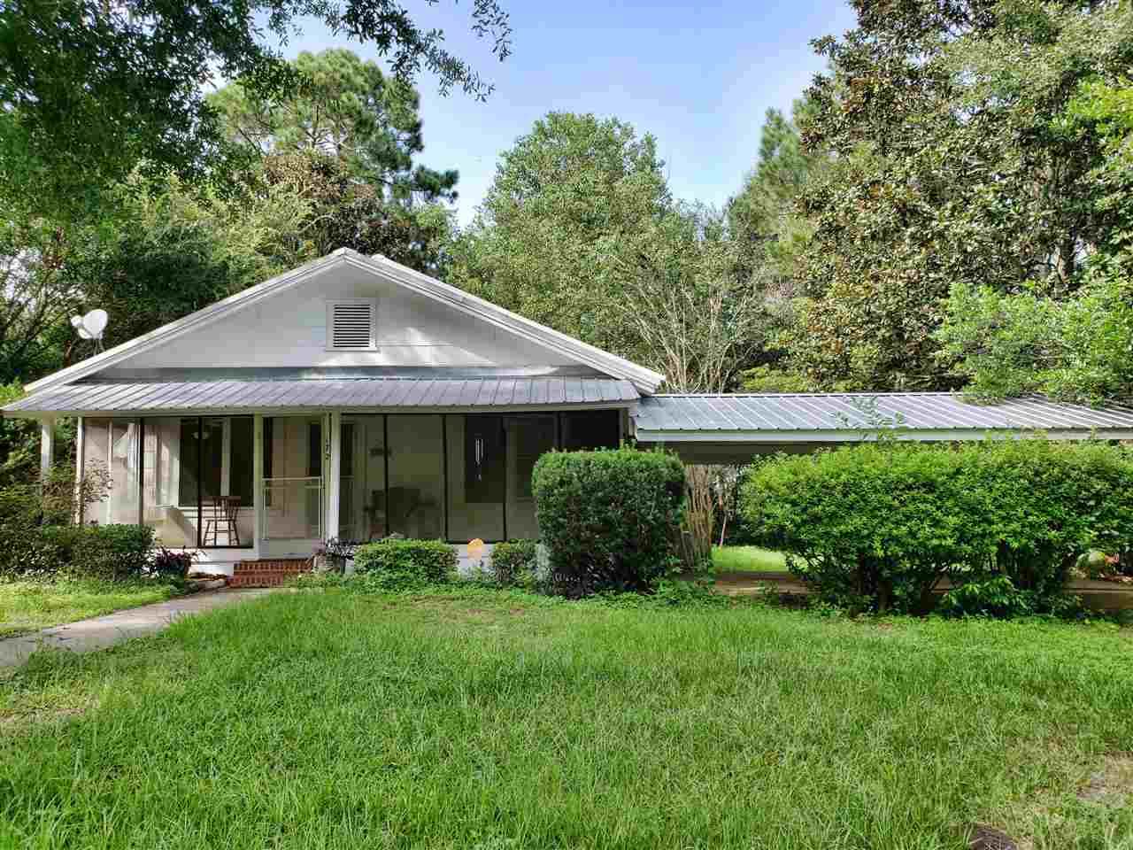 172 Overall Street - Photo 1