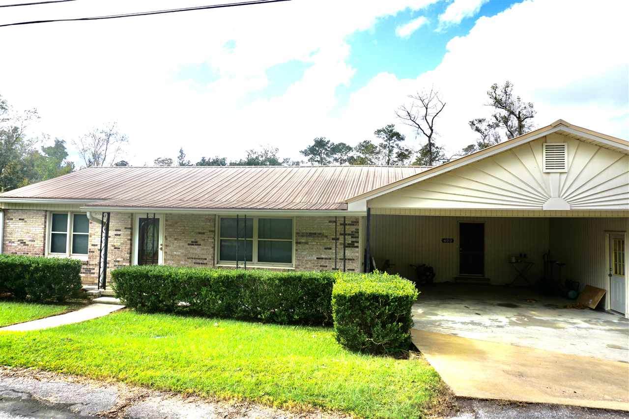 622 Gregory - Photo 1