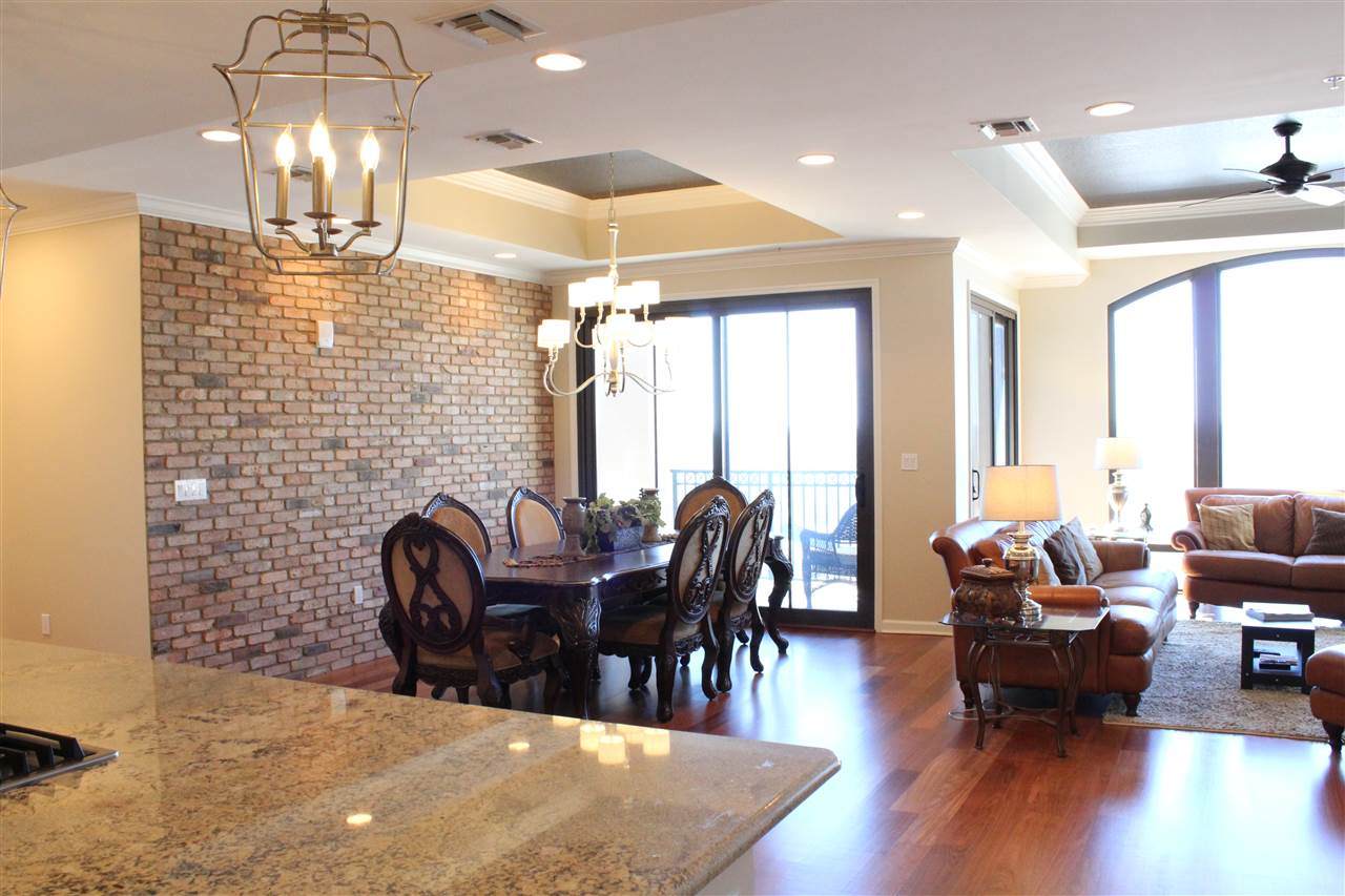 121 Monroe Street - Photo 1