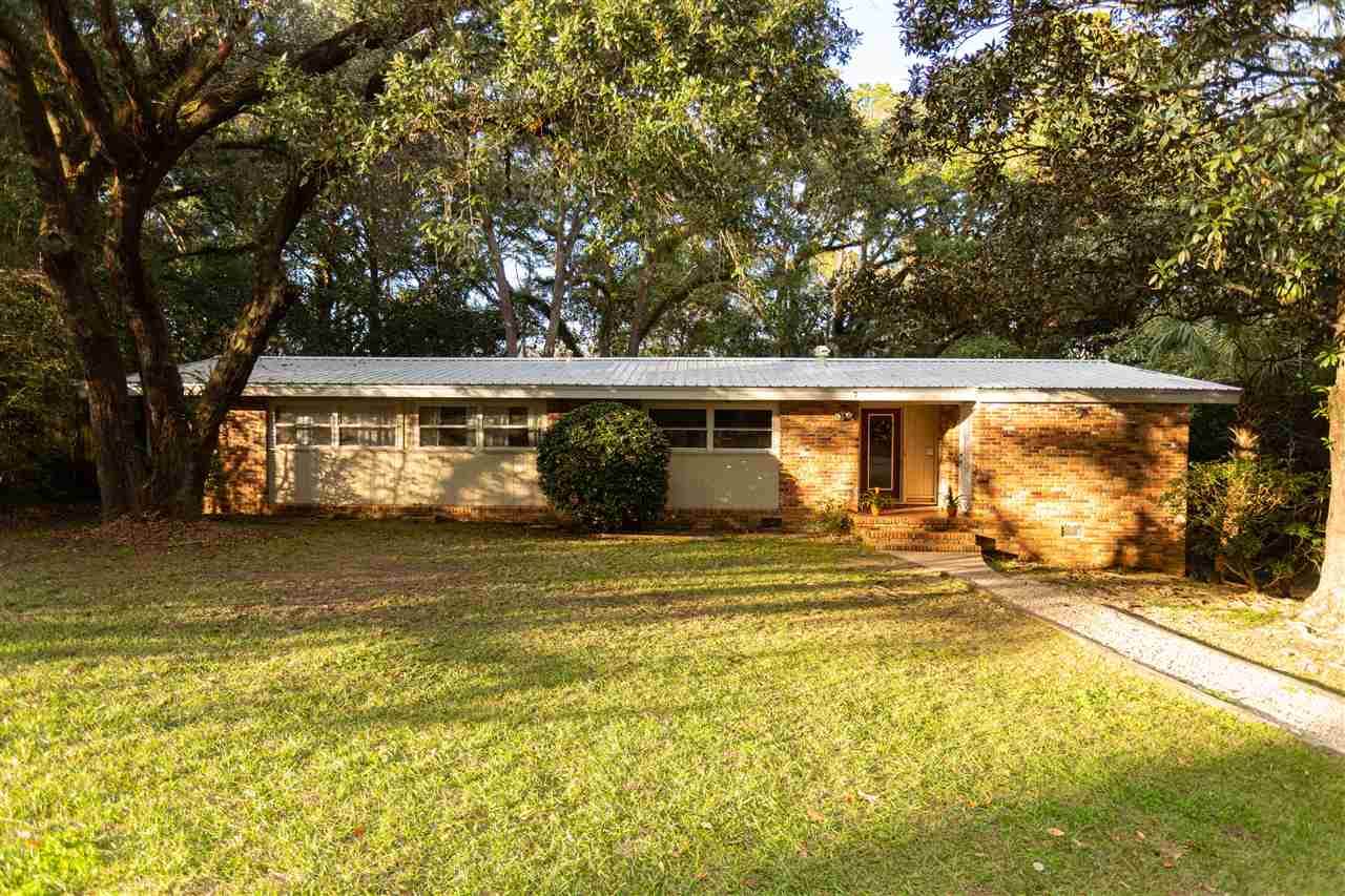1806 Westridge Drive - Photo 1