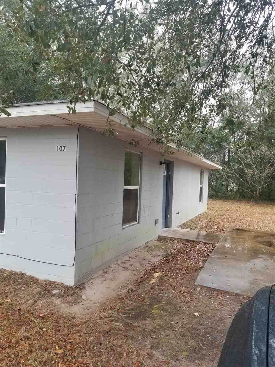 107 Belair - Photo 1