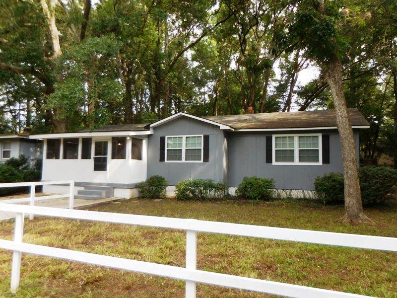 1668 Pepper Drive - Photo 1