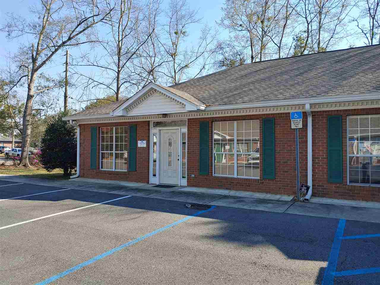 1608 Metropolitan Circle - Photo 1