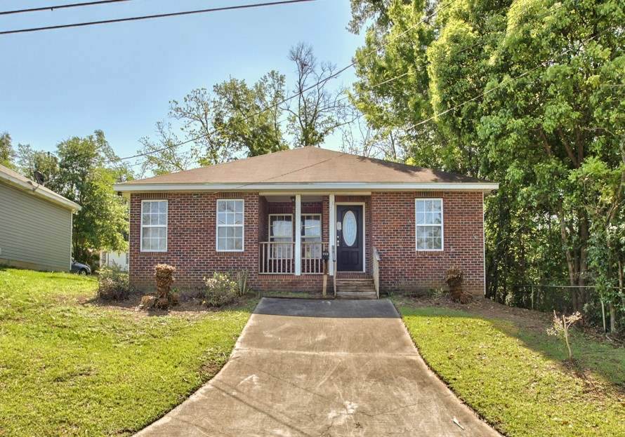 217 Stanley Street - Photo 1