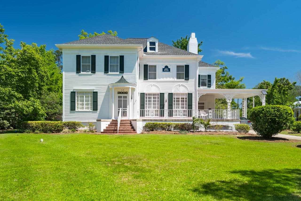 318 King Street - Photo 1