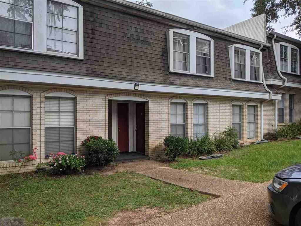 2020 Continental Avenue - Photo 1