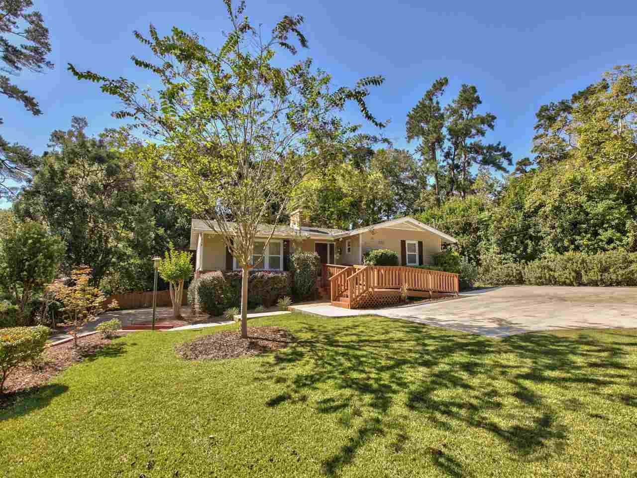850 Brookwood Drive - Photo 1