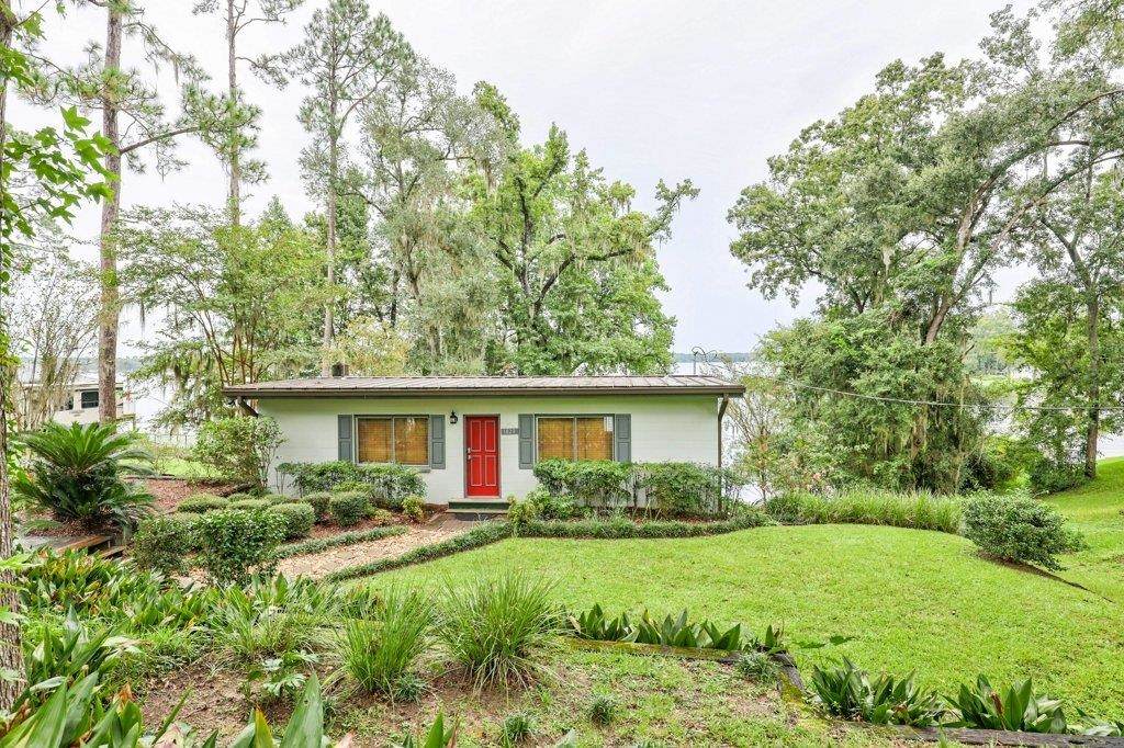 1829 Collins Landing Road - Photo 1