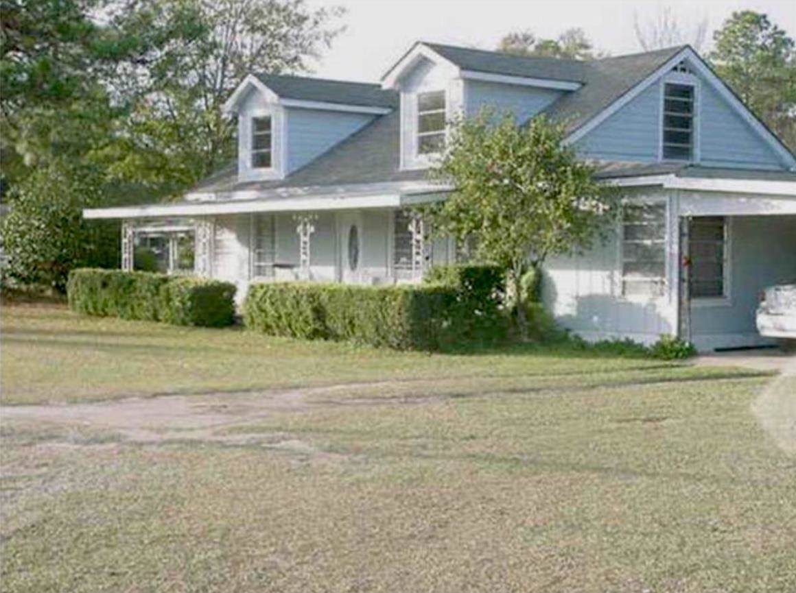 17951 Main Street - Photo 1
