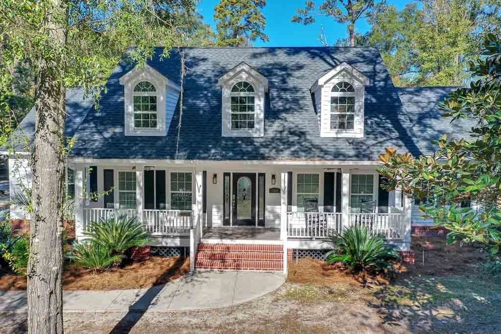 266 Oakwood Trail - Photo 1