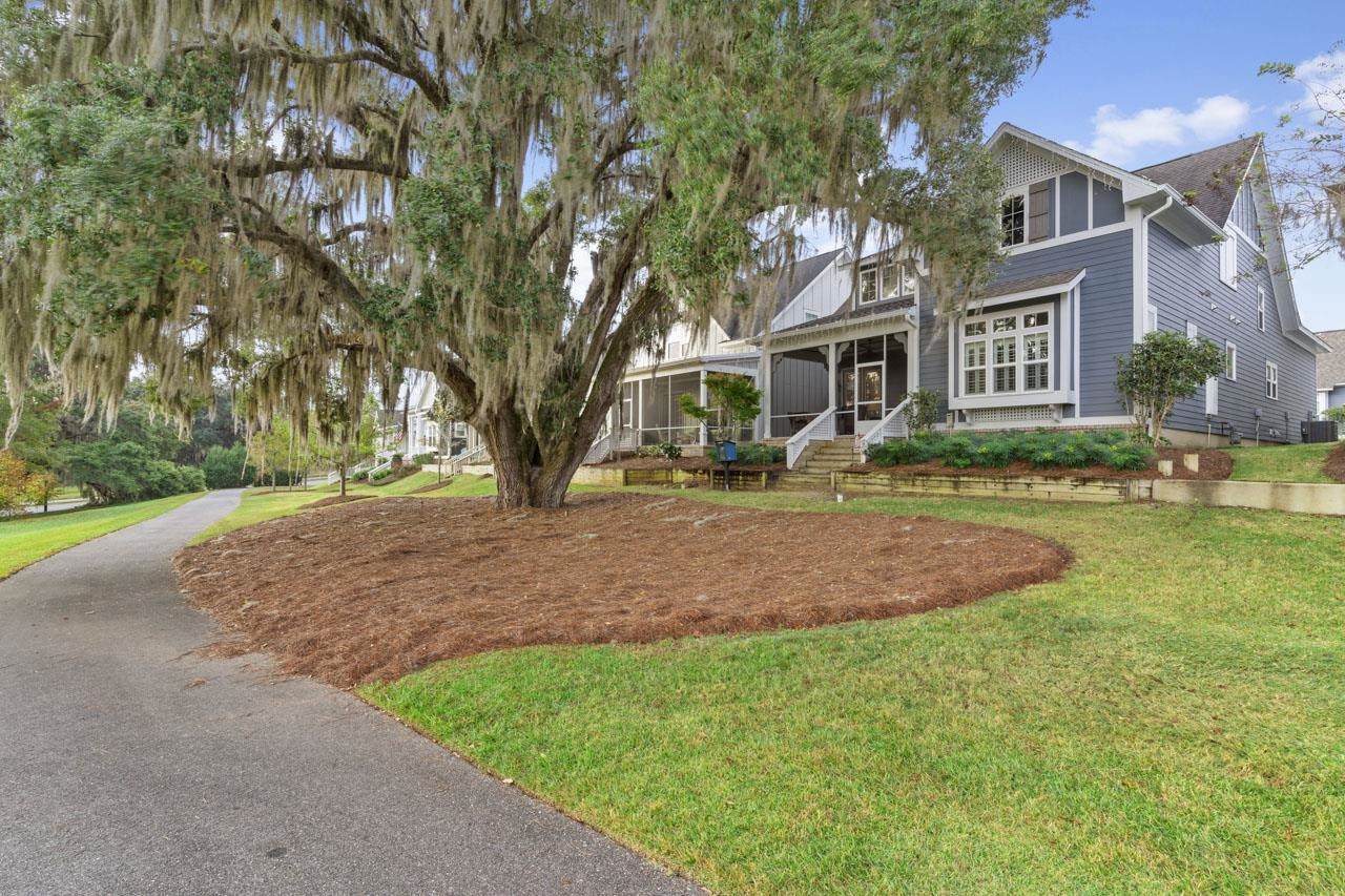 3569 Esplanade Way - Photo 1