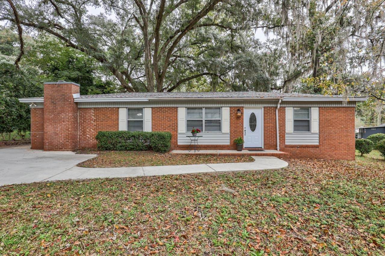 3839 Cottingham Drive - Photo 1