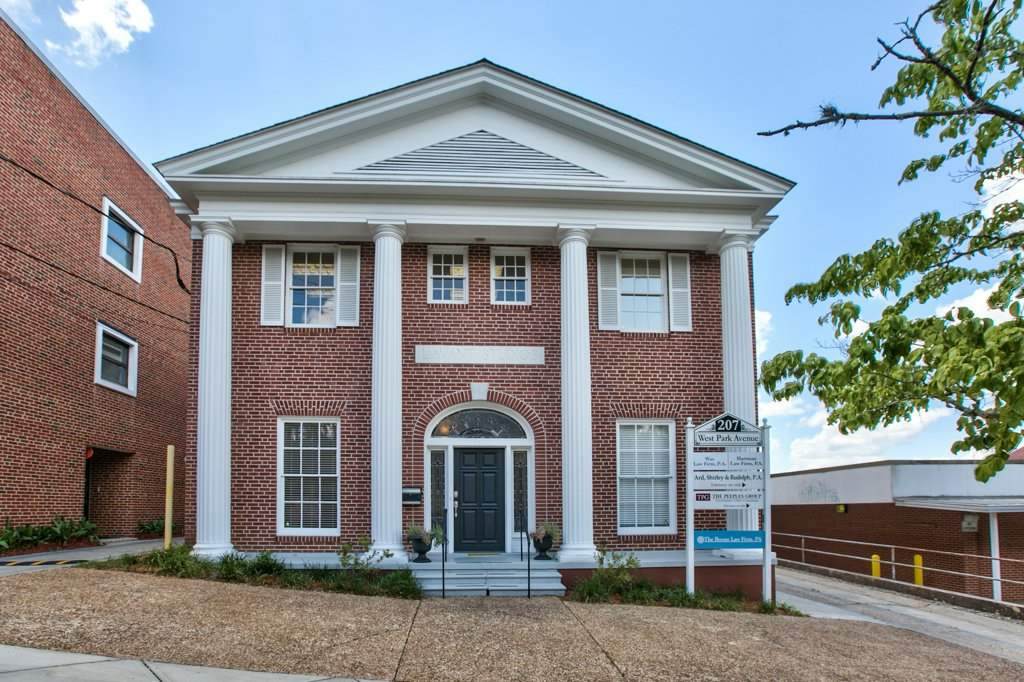 207 Park Avenue - Photo 1