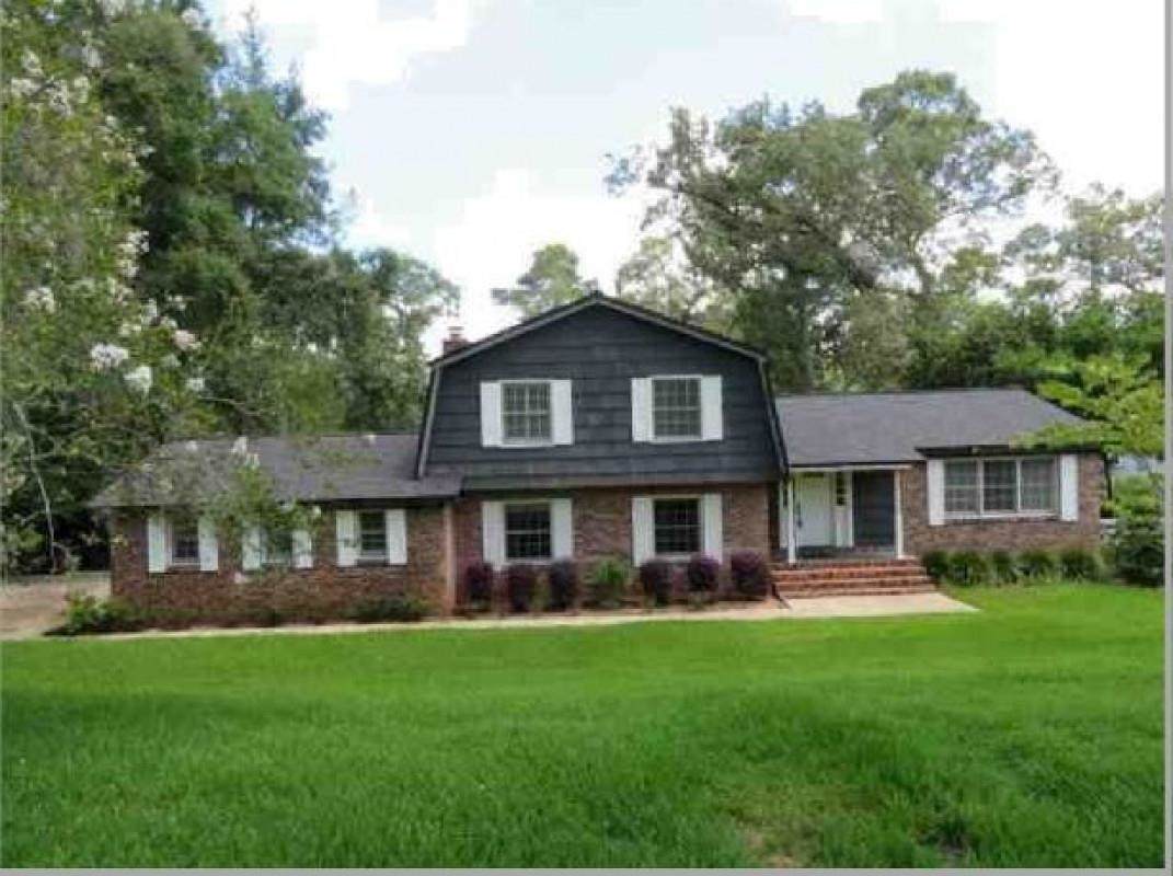 2410 Mexia Avenue - Photo 1