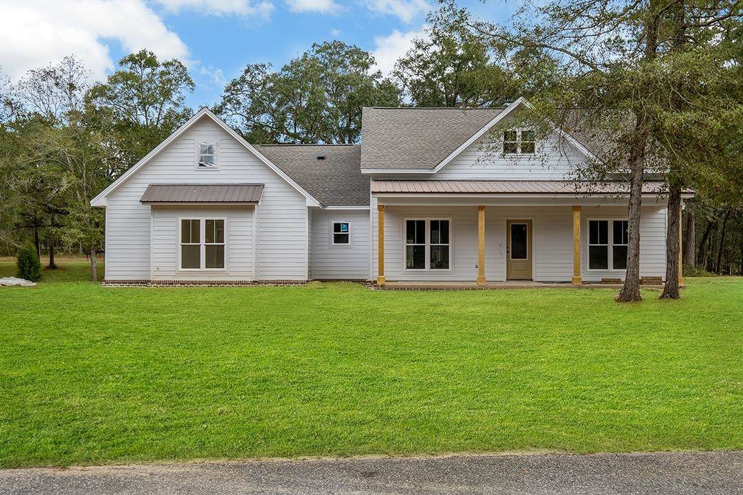 218 Oakwood Way - Photo 1