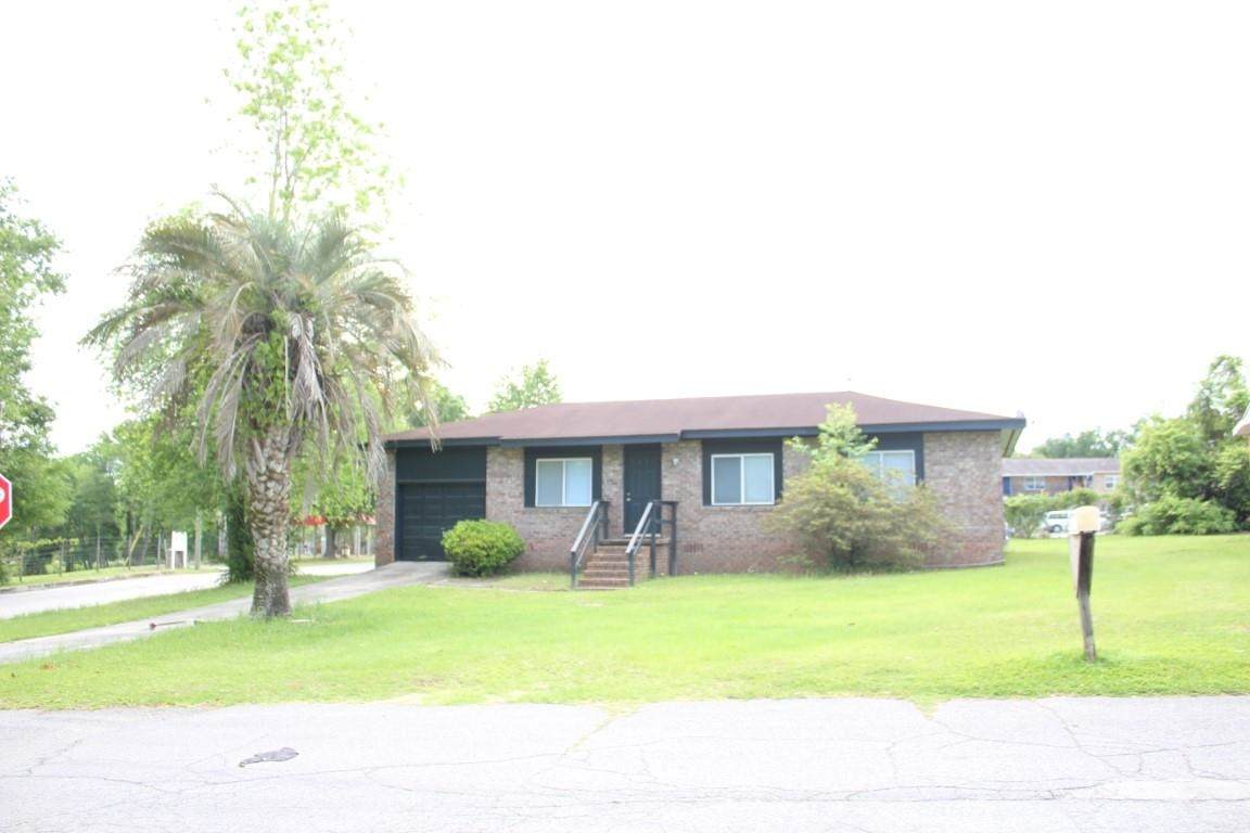 530 Jeanette Circle - Photo 1