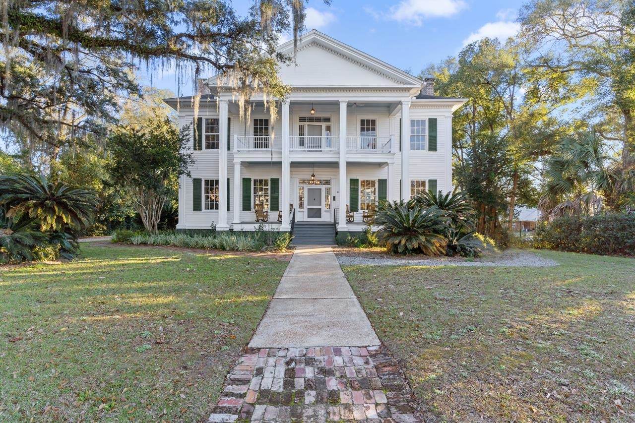 345 Washington Street - Photo 1